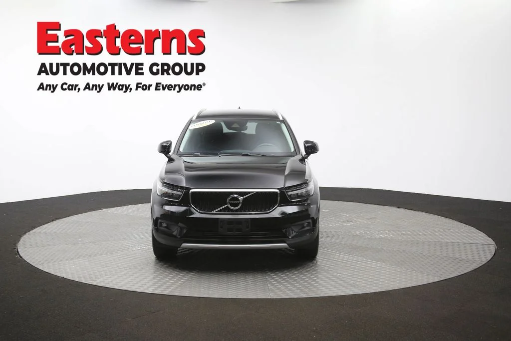 Used 2022 Black Volvo Momentum image 52