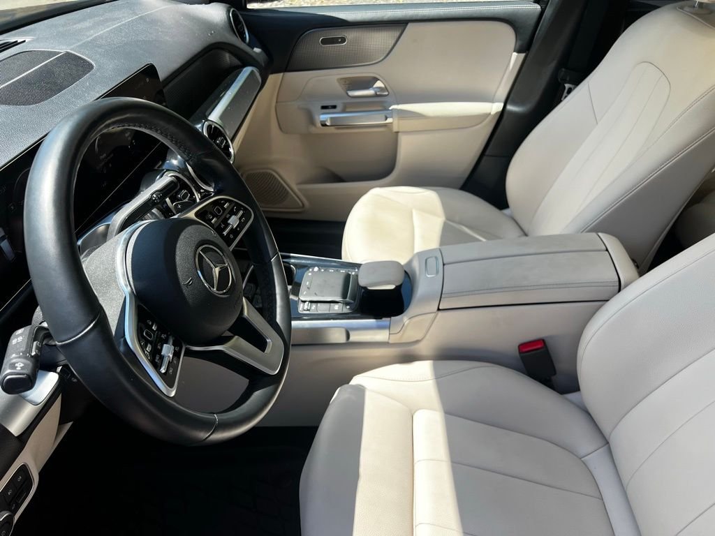 Certified Used 2022 Black Mercedes-Benz GLB 250 image 10