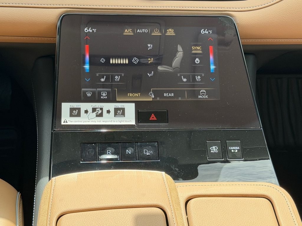 New 2027 RADIANT WHITE INFINITI Luxe 4WD image 20