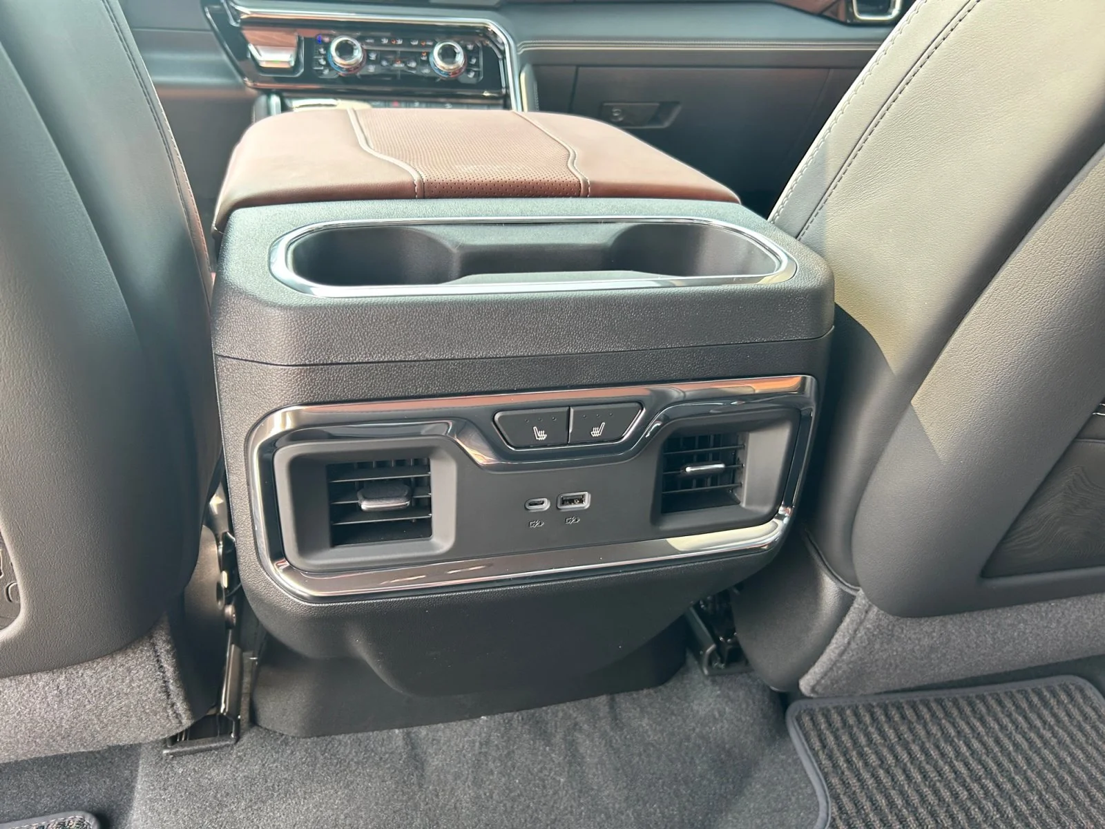 New 2026 Sterling Metallic GMC Denali Ultimate image 20
