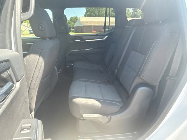 2025 GMC Acadia Elevation - Photo 23