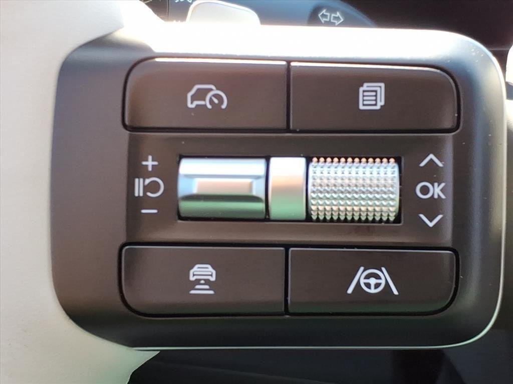 New 2026 Shimmering Silver Hyundai Limited AWD image 17