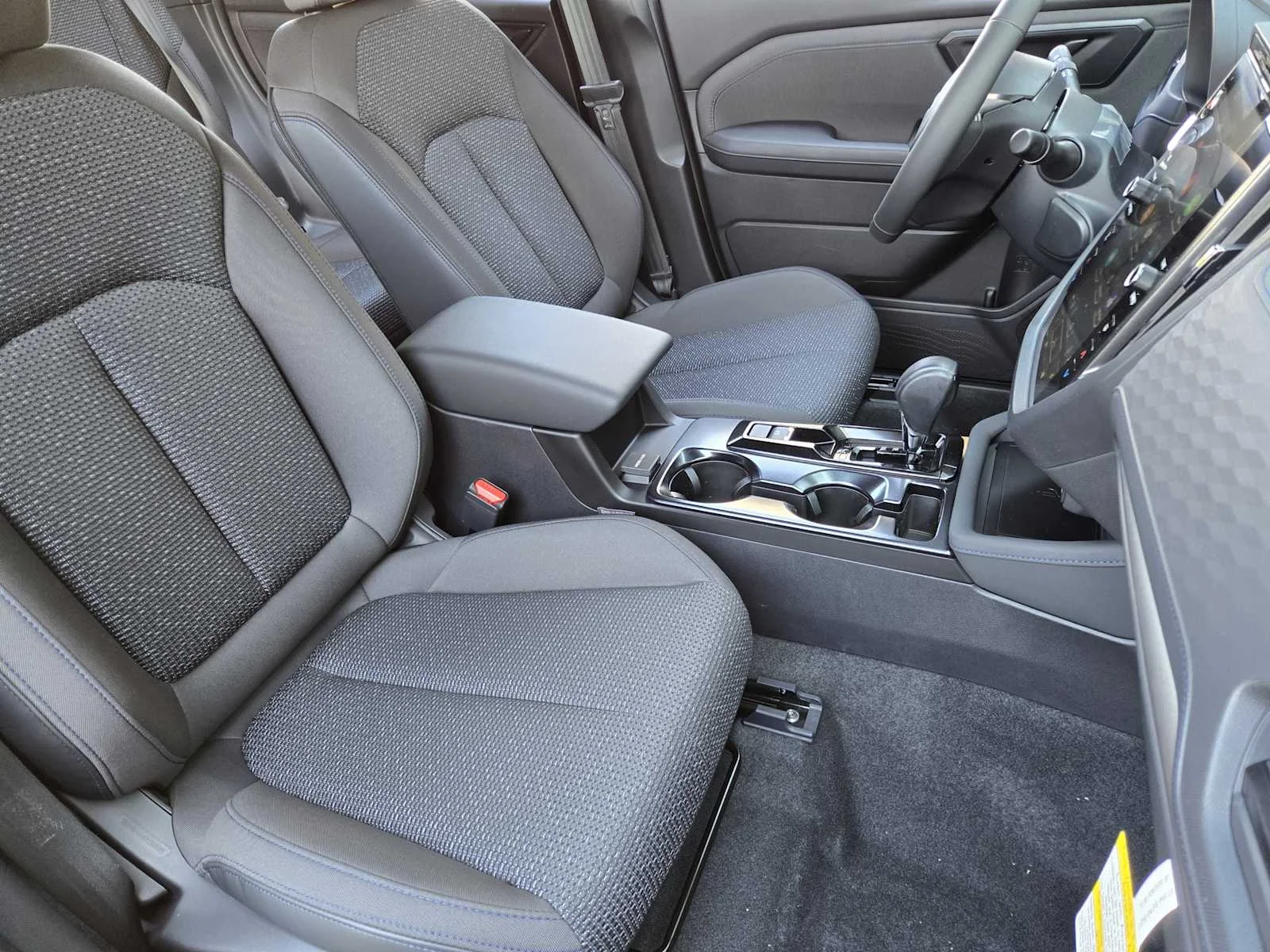 2026 Subaru Forester Premium - Photo 9