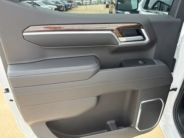 2026 GMC Sierra 1500 SLE - Photo 14