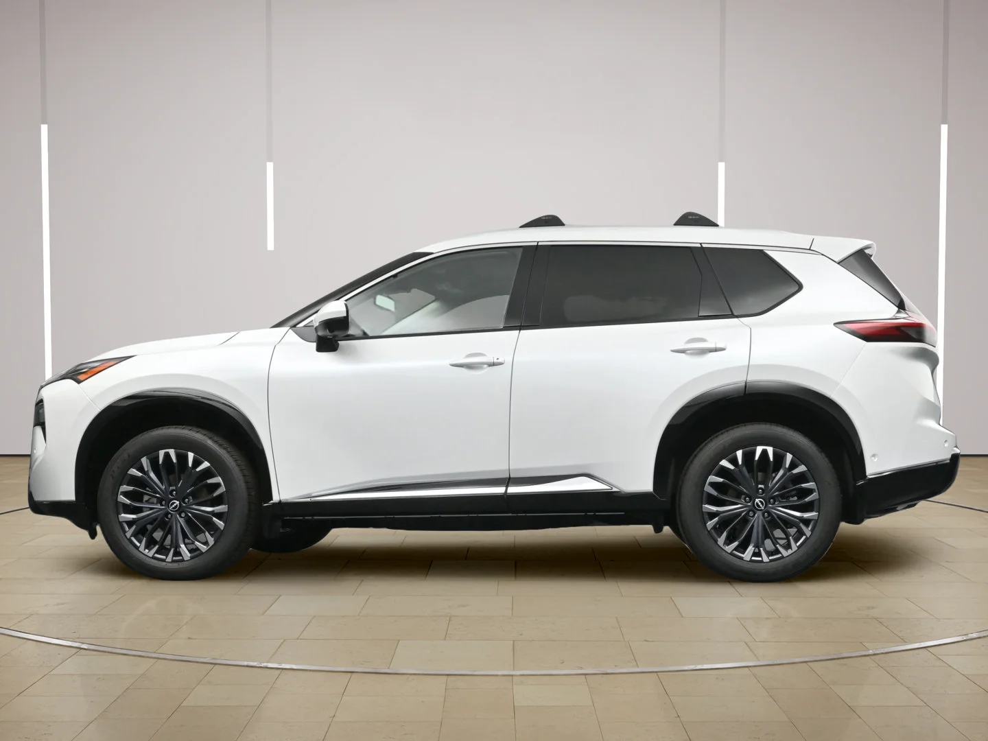 New 2026 Everest White Pearl TriCoat Nissan Platinum image 32