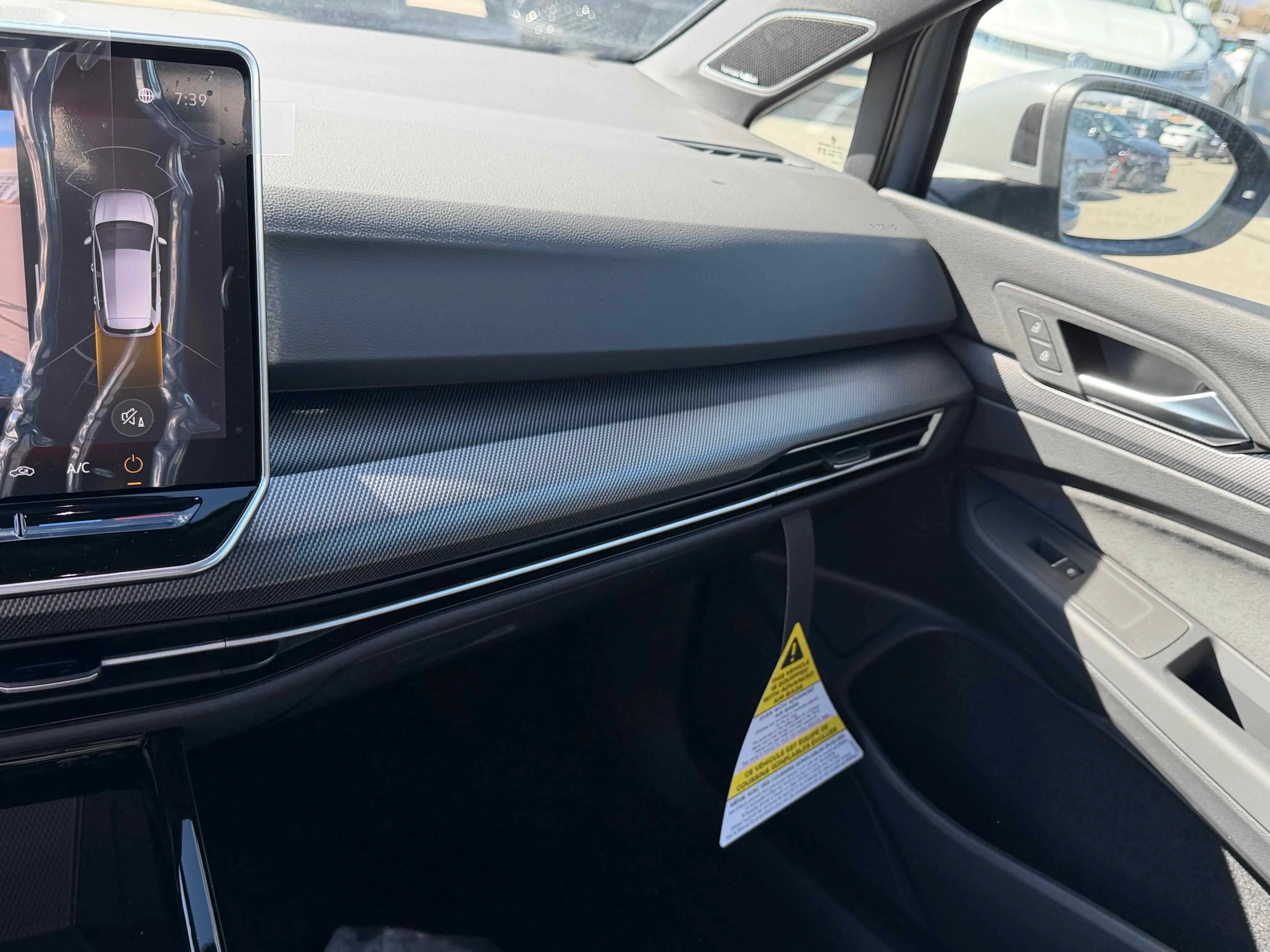 New 2026 Moonstone Volkswagen SE image 26