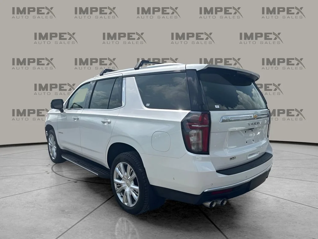 Used 2024 Beige Chevrolet High Country image 2