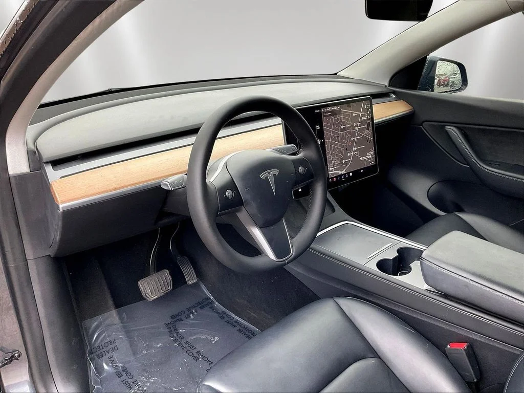 Used 2021 Green Tesla Long Range image 16