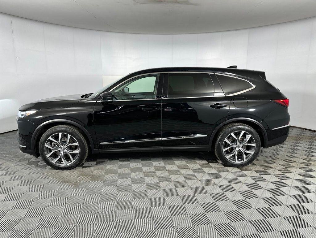 Used 2023 Majestic Black Pearl Acura Technology image 6