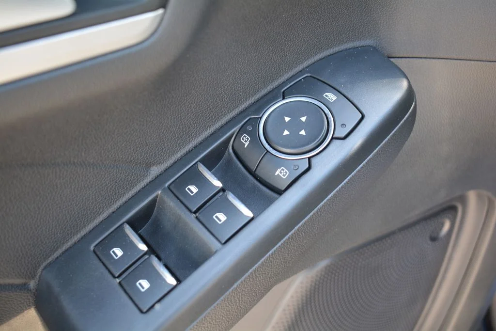 Used 2024 Black Ford Platinum image 9