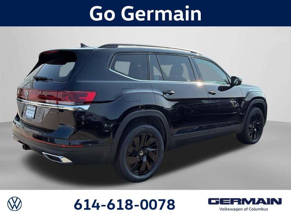 New 2026 Deep Black Pearl Volkswagen 2.0T SE w/Technology image 7