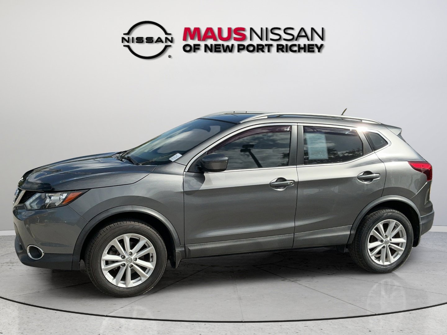 Certified Used 2017 Gray Nissan SV image 5