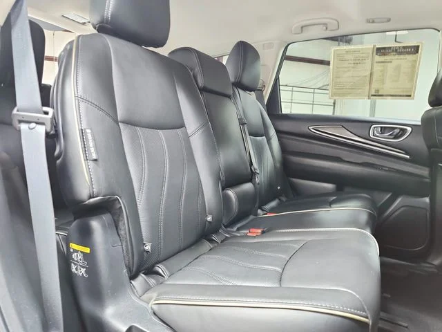 Used 2020 Black INFINITI LUXE image 45