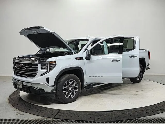 New 2026 White GMC SLT image 11