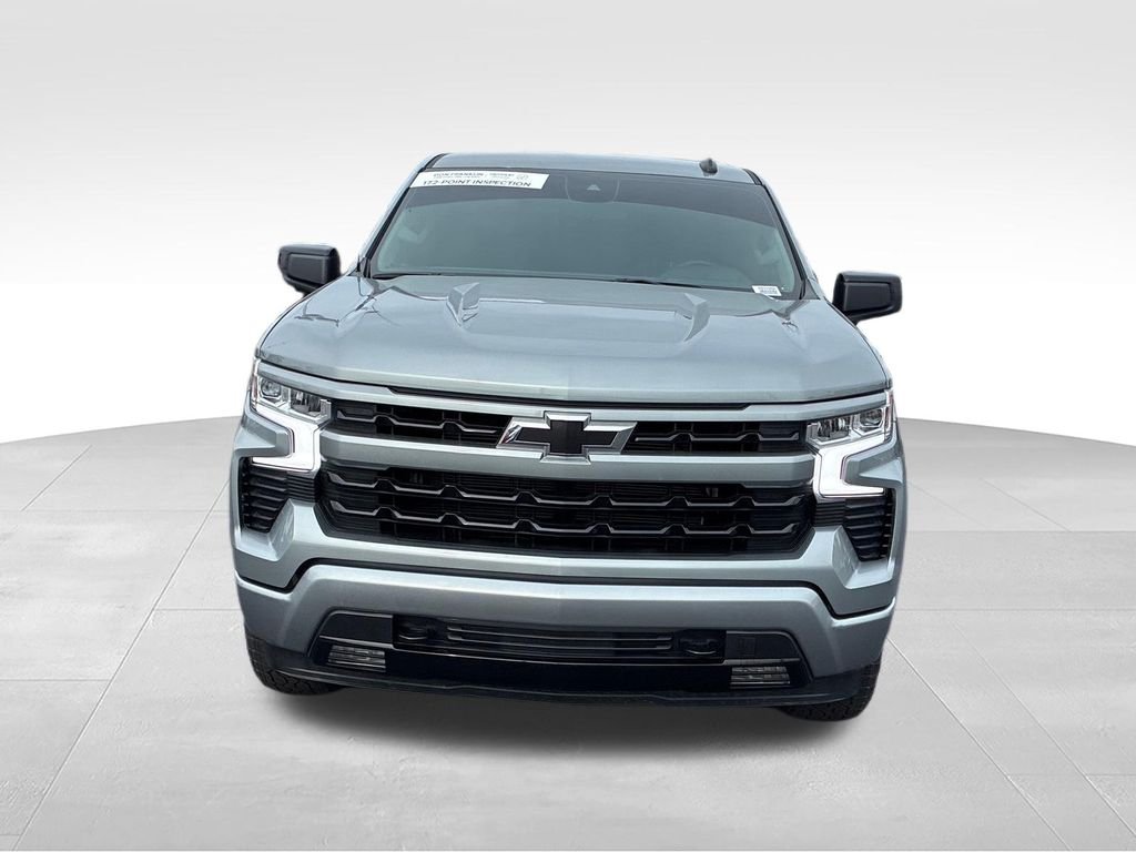 Used 2025 Gray Chevrolet RST image 8