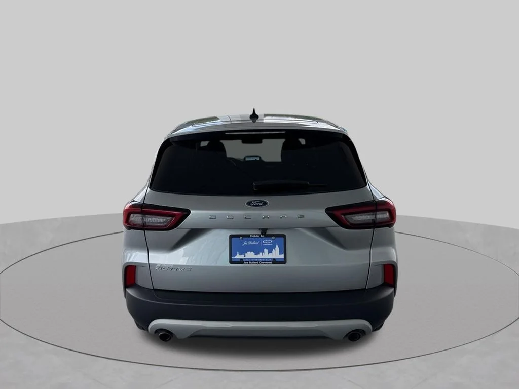 Used 2024 Silver Ford Active image 7