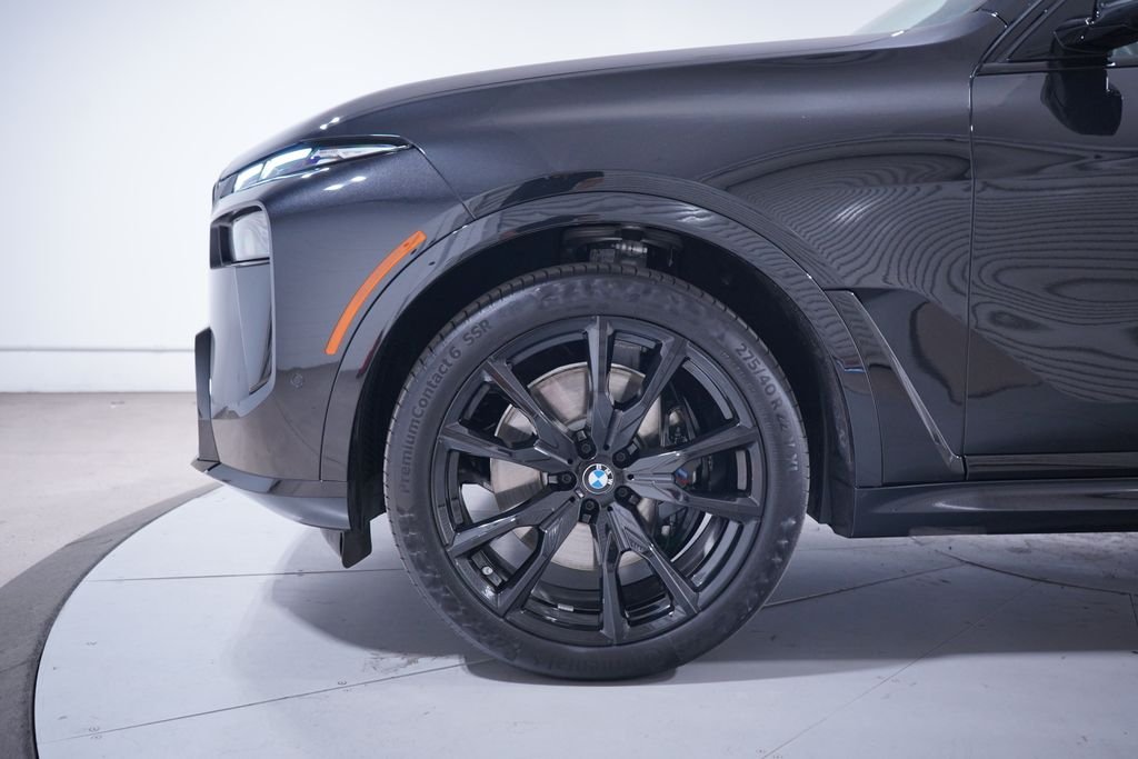 Used 2026 Black Sapphire Metallic BMW xDrive40i image 2
