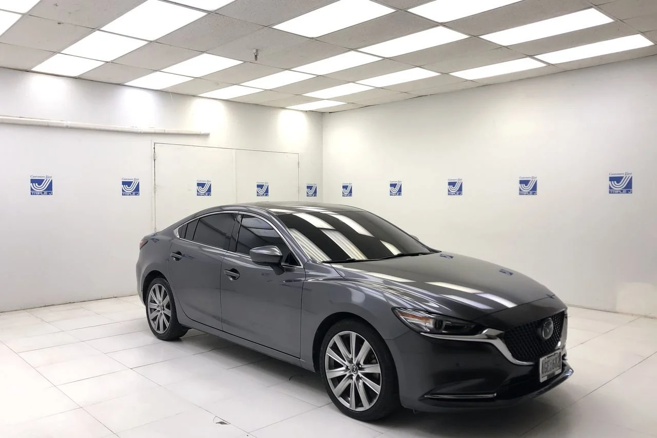 2021 Mazda EZ-6 Signature Auto's photo