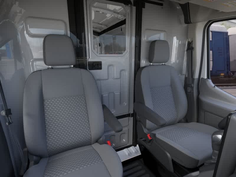 New 2026 Oxford White Ford Cargo Van image 10