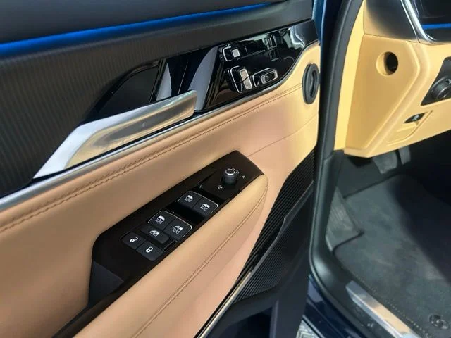 New 2026 Fathom Blue Pearl-Coat Exterior Paint (Late Availability) Jeep Grand Wagoneer image 10