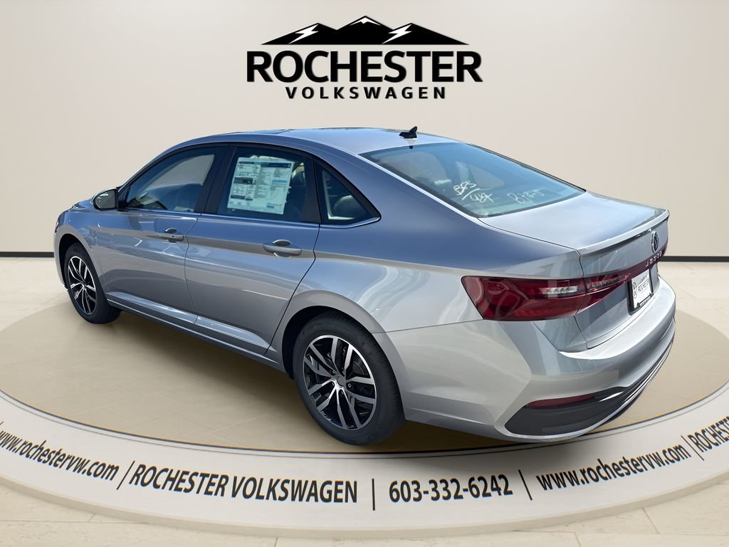 2025 Volkswagen Jetta SE - Photo 6