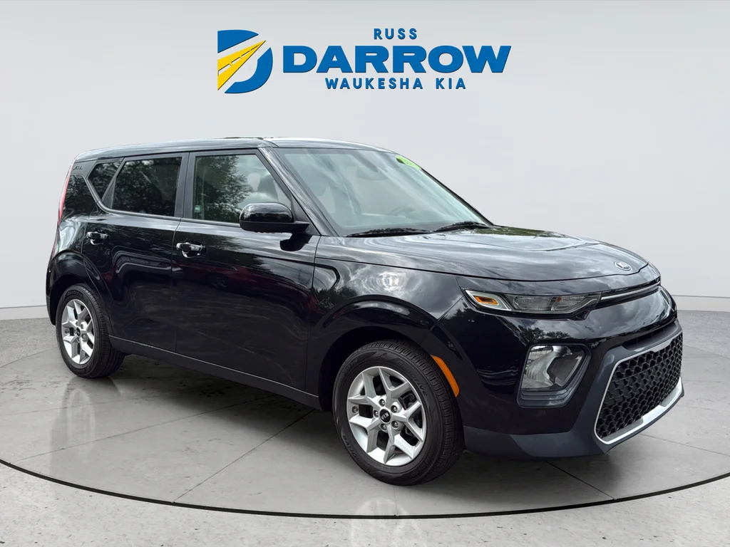 Used 2021 Black Kia S image 7