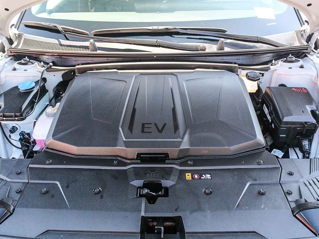Used 2025 Gray Hyundai XRT image 28