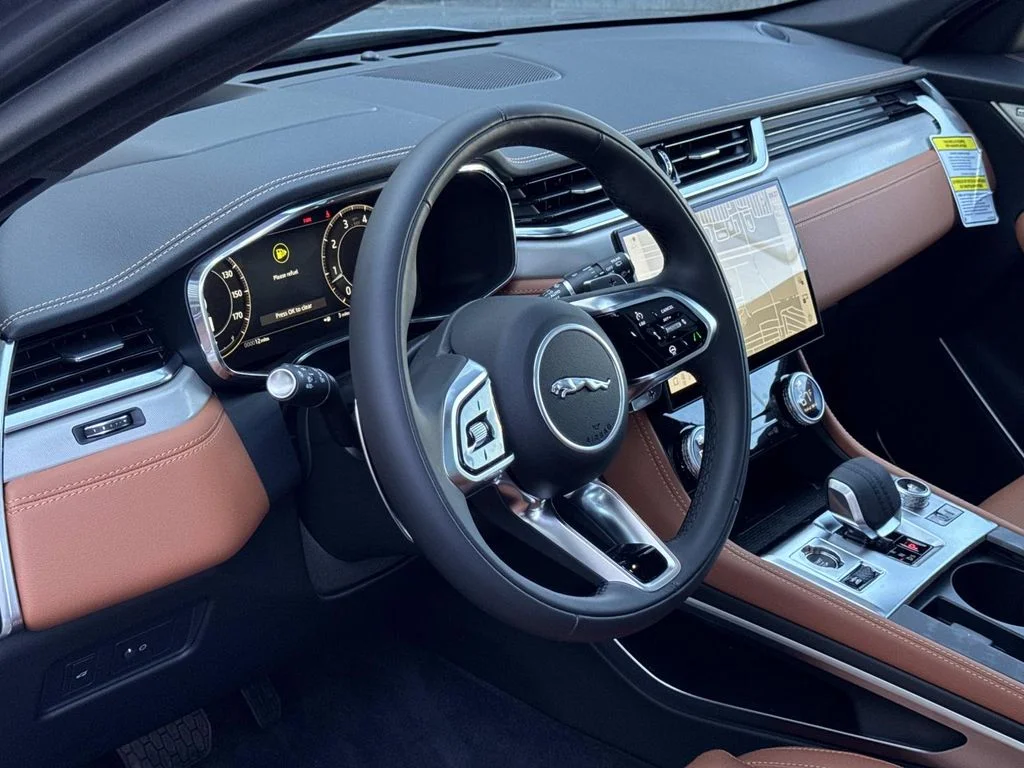 2026 Jaguar F-Pace R-Dynamic S - Photo 21