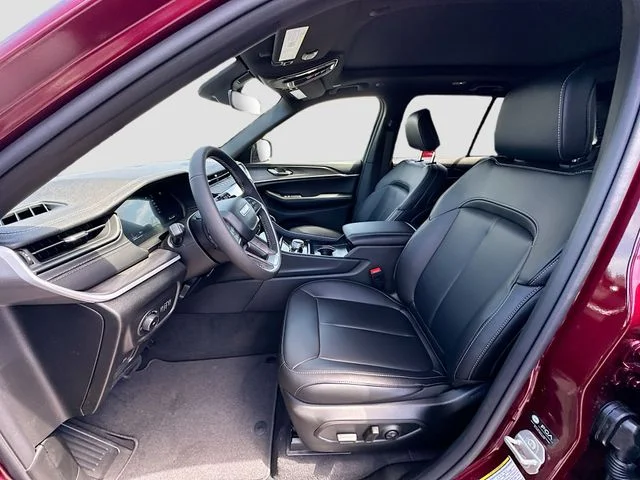 New 2026 Velvet Red Pearlcoat Jeep Limited image 16