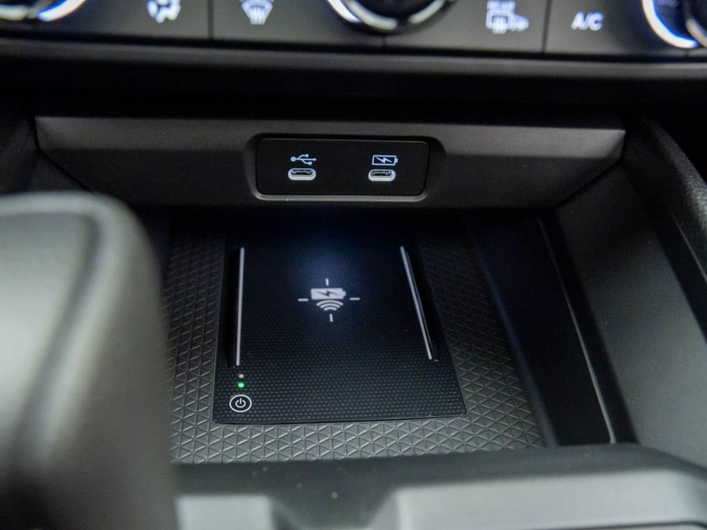 New 2026 Platinum White Pearl Honda SE image 22