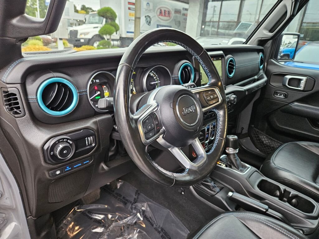 Used 2023 Gray Jeep Rubicon 4xe image 20