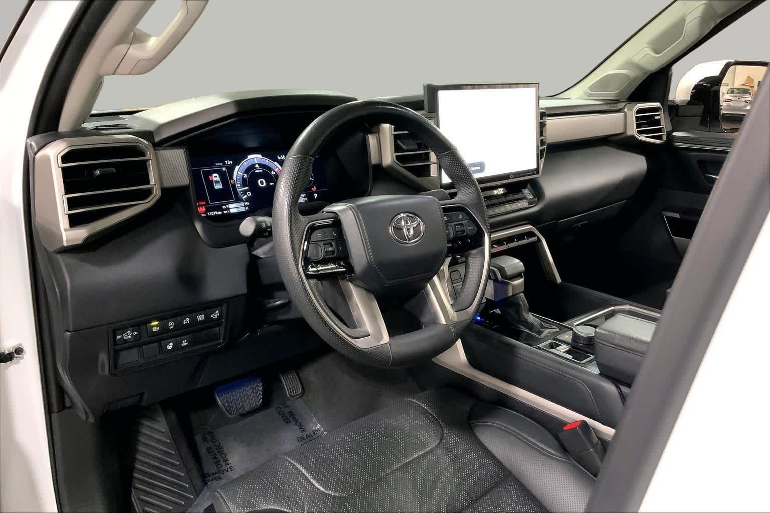 Used 2024 Wind Chill Pearl Toyota Limited image 18