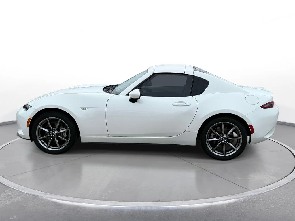 Used 2023 White Mazda Grand Touring image 4