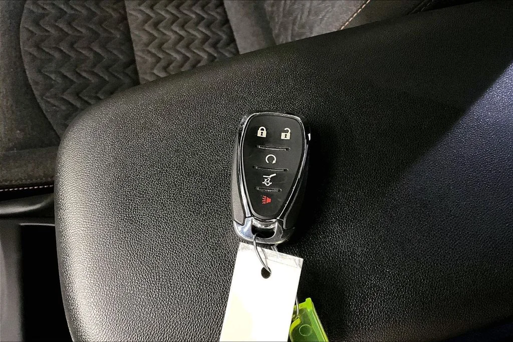 Used 2022 Black Chevrolet LT image 34