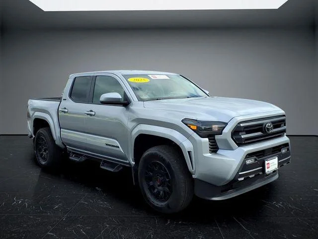 Certified Used 2025 CELESTIAL SILVER Toyota  image 5