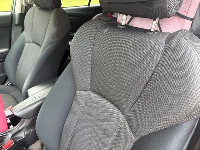 Used 2022 Gray Subaru Base image 10