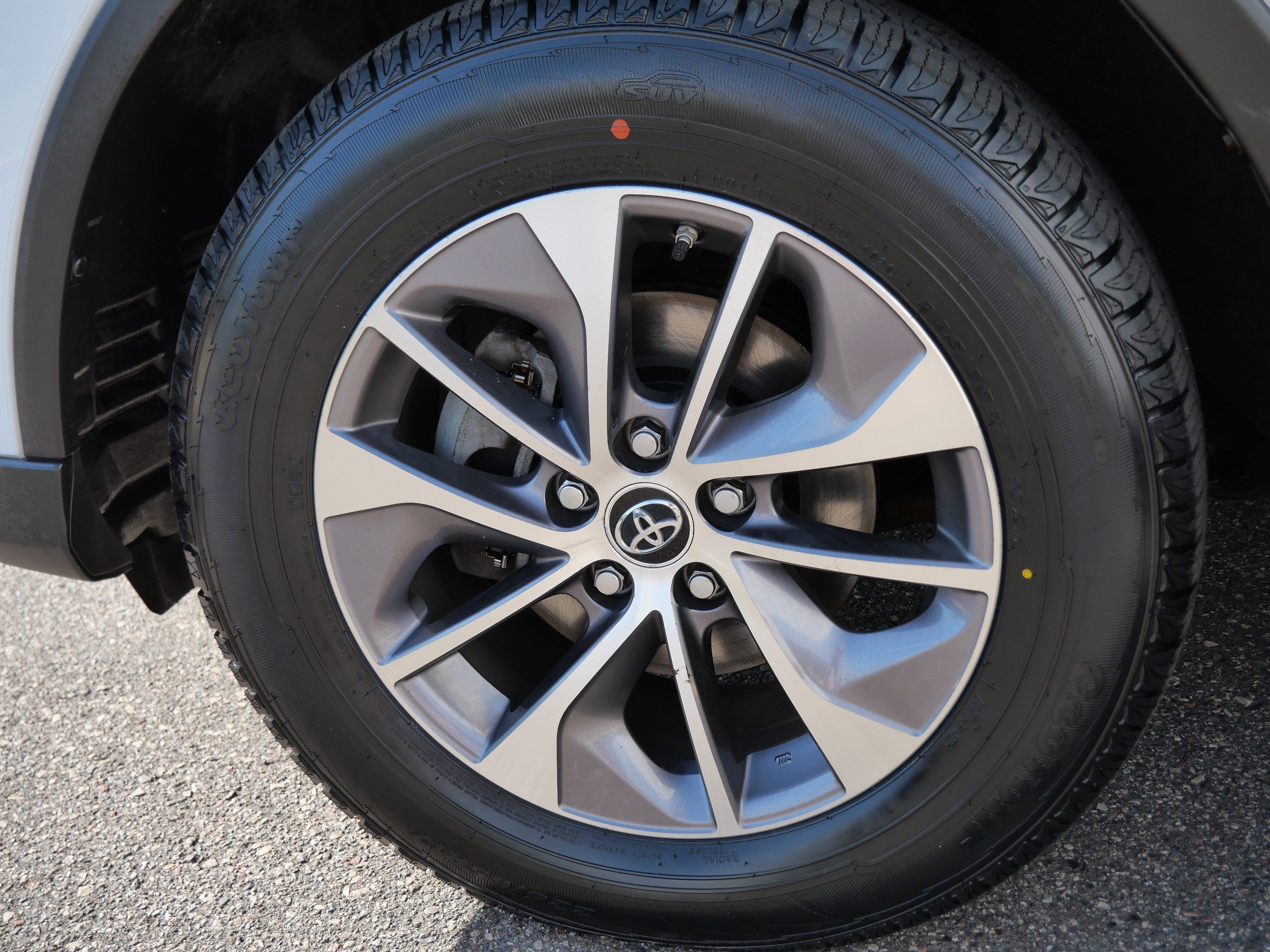 Certified Used 2018 Super White Toyota Hybrid XLE image 15