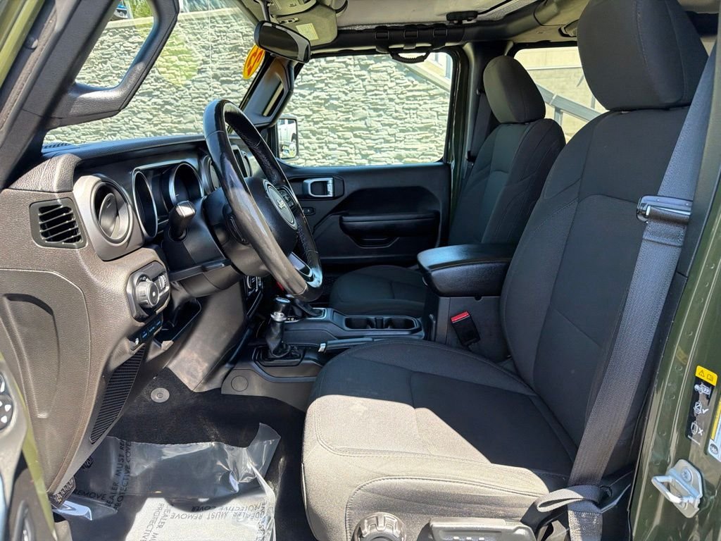 Used 2023 Green Jeep Willys 4xe image 10