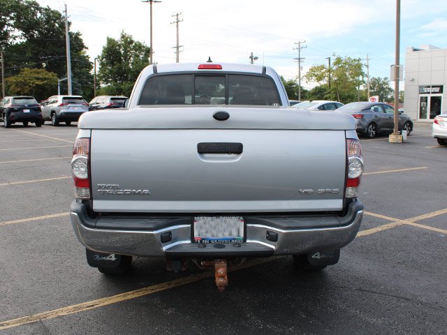 Used 2015 Silver Sky Metallic Toyota Base image 6