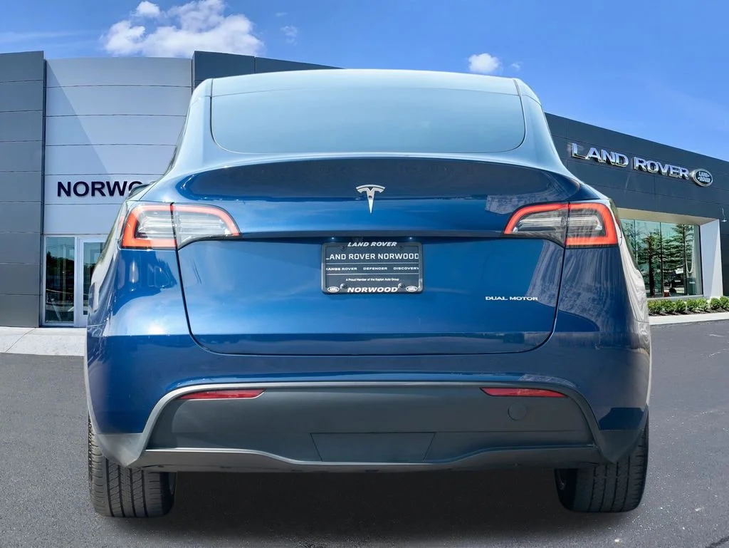 Used 2023 Blue Tesla Long Range image 5