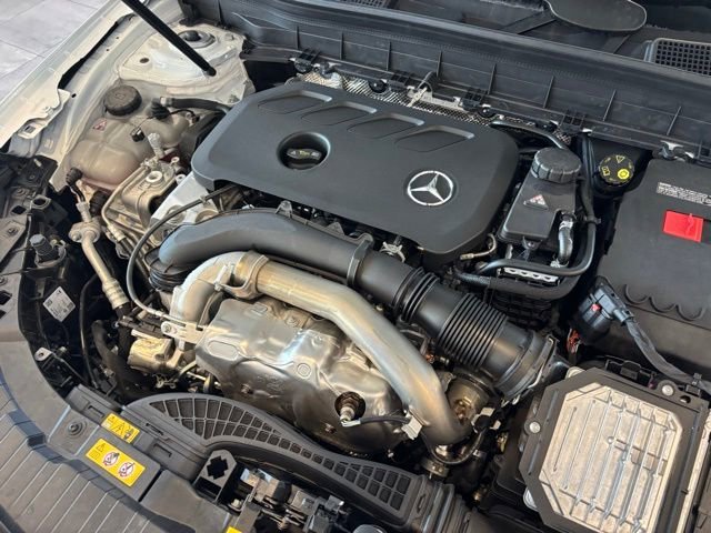 New 2026 Polar White Mercedes-Benz GLB 250 image 58