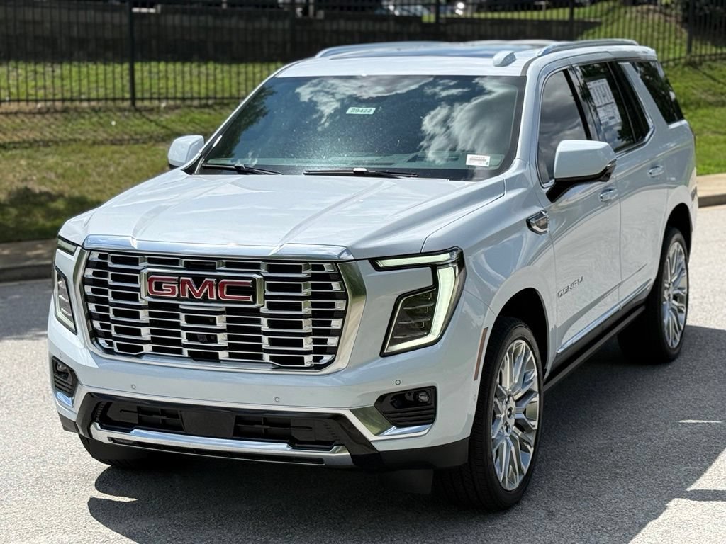 2026 GMC Yukon Denali - Photo 10