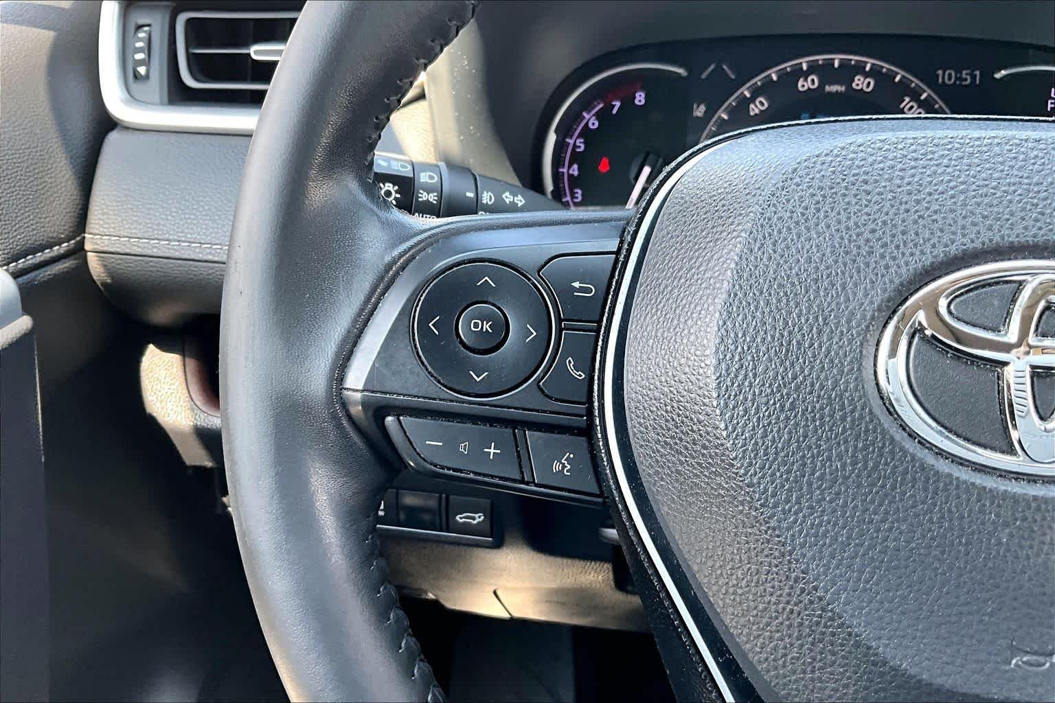 Used 2019 Blizzard Pearl Toyota Limited image 24