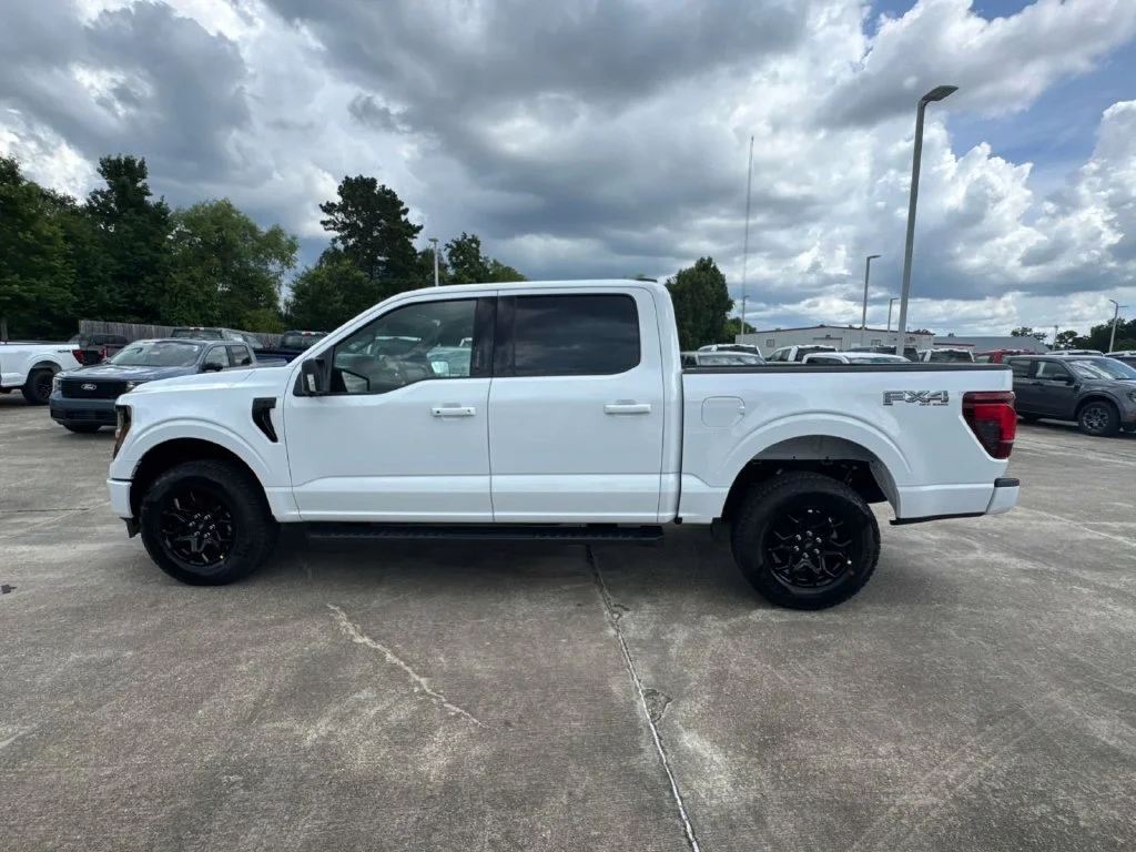 New 2026 White Ford XLT image 6