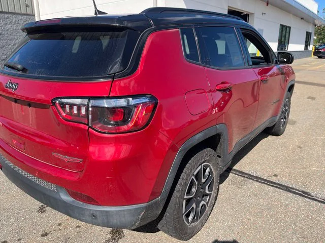 Used 2024 Red Hot Pearlcoat Jeep Trailhawk image 3