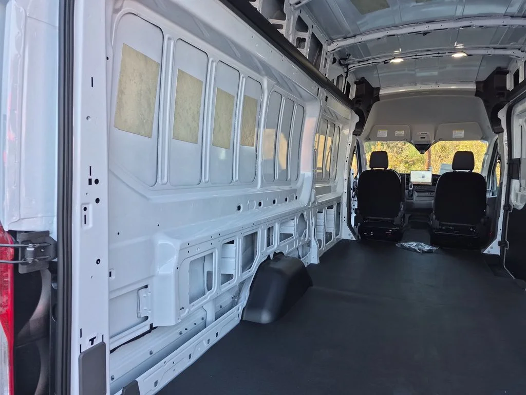 New 2026 Oxford White Ford Cargo Van image 17