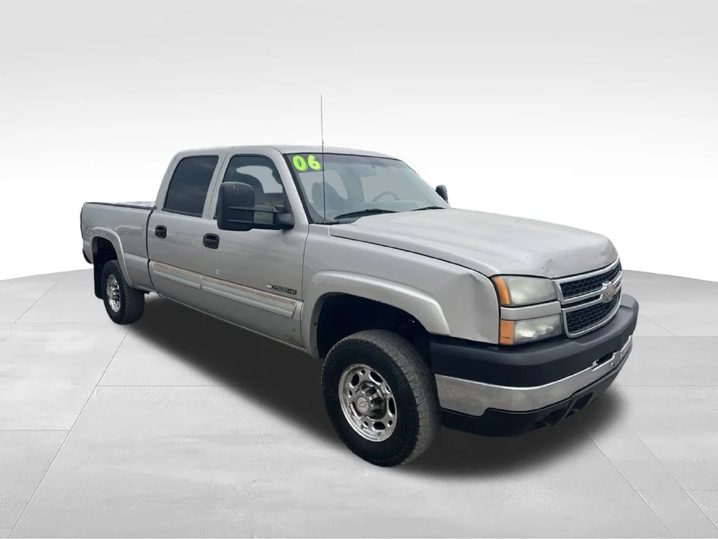 Used 2006 Tan Chevrolet Work Truck image 3