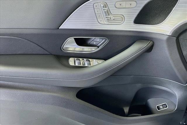 New 2027 Obsidian Black Metallic Mercedes-Benz GLE 450 image 47