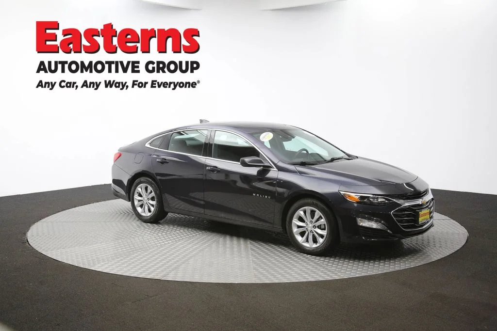 Used 2023 Gray Chevrolet LT image 47