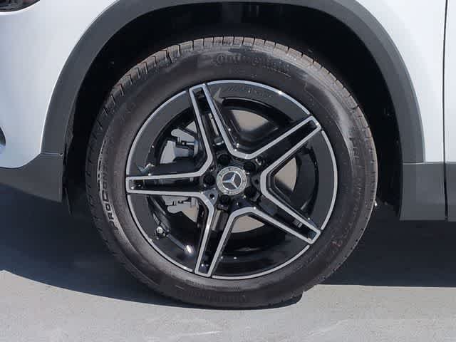 New 2026 Polar White Mercedes-Benz GLA 250 image 14